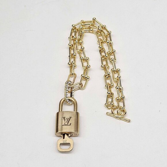 Authentic Louis Vuitton Lock & Key w/ Unbranded Gold Plated Gold Chain Necklace - Picture 9 of 11
